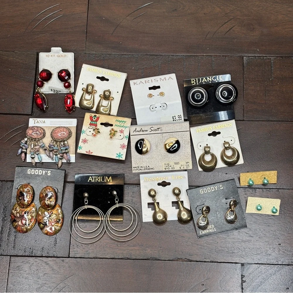 Assorted Pierced Earrings Costume Jewelry Great Condition